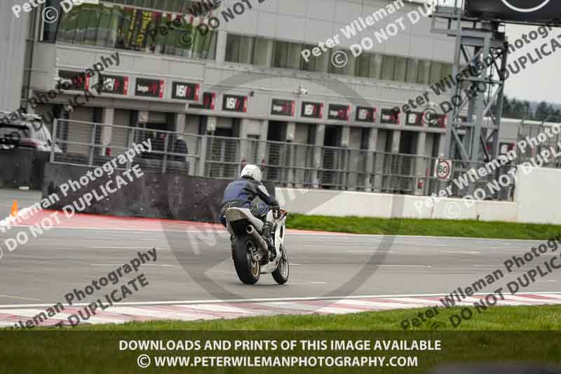 donington no limits trackday;donington park photographs;donington trackday photographs;no limits trackdays;peter wileman photography;trackday digital images;trackday photos